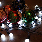 Набор шариков и гирлянда